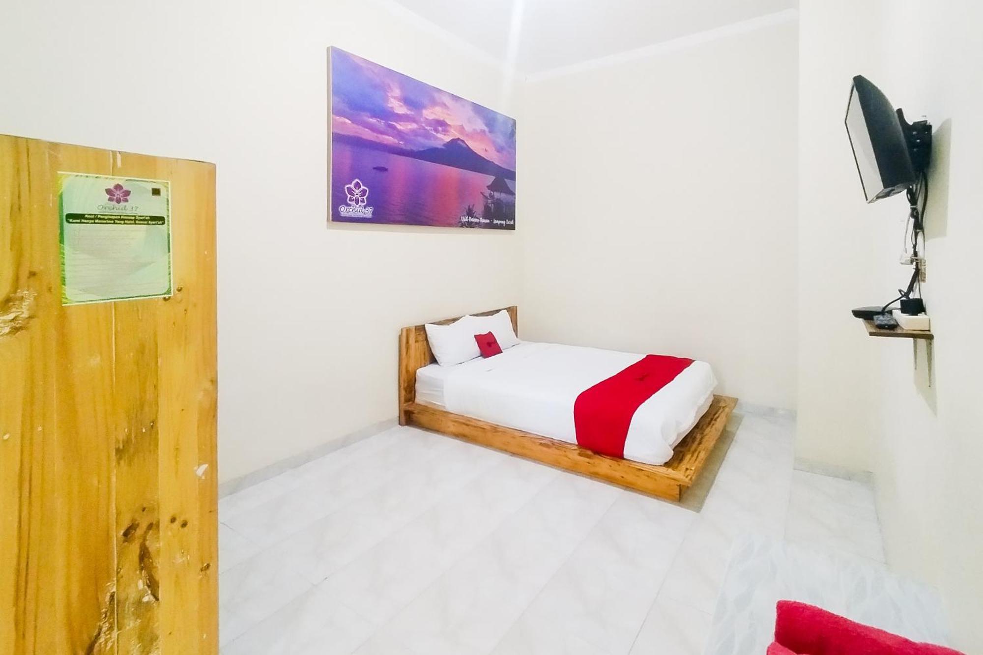 Reddoorz Syariah At Shakira Alesha Enggal Hotell Bandar Lampung Exteriör bild